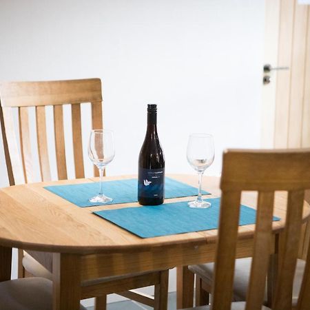 Vineyard Country Cottage Llanerch-Aeron エクステリア 写真